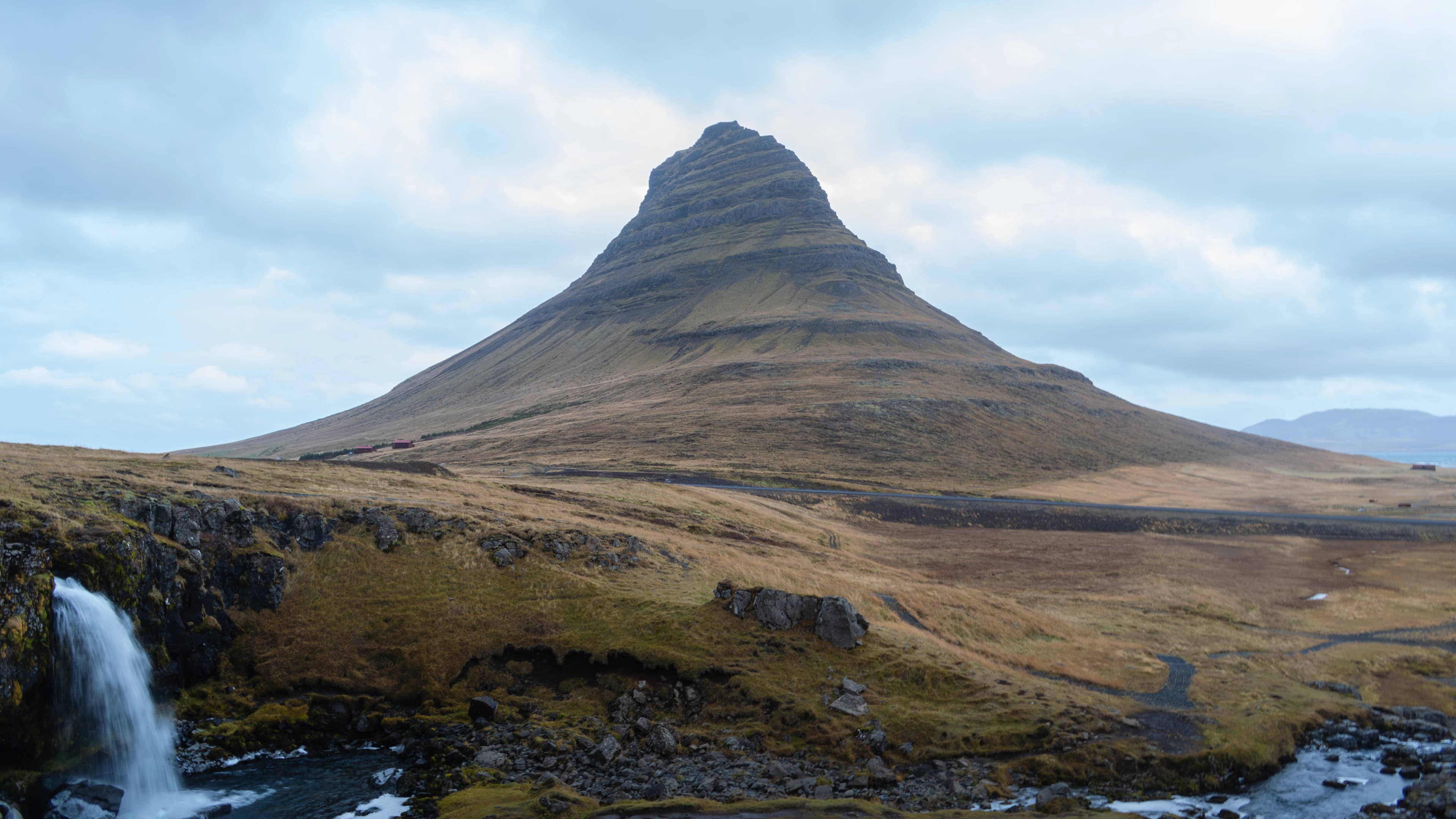 Kirkjufell thumbnail